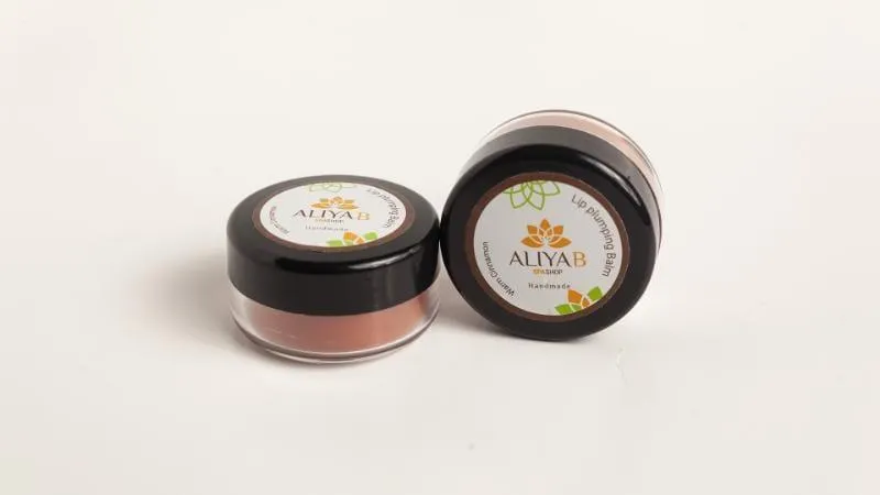 Aliya B - Warm Cinnamon Lip Plumping balm